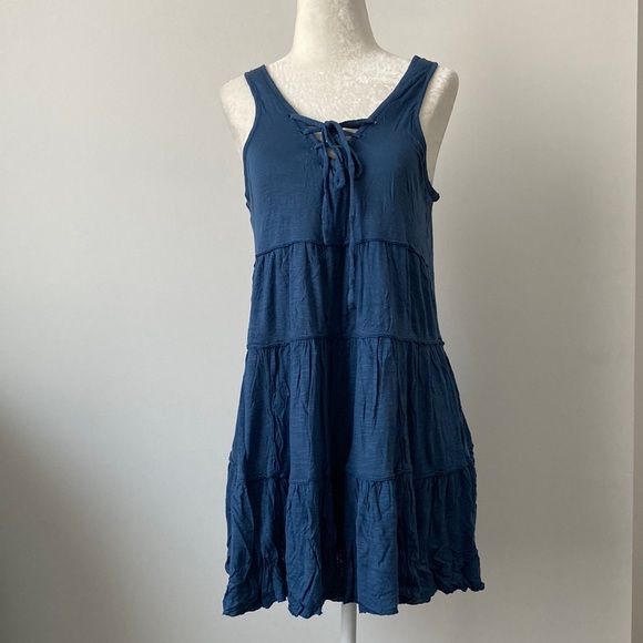 Forever 21 Contemporary - M - Picture 1 of 12